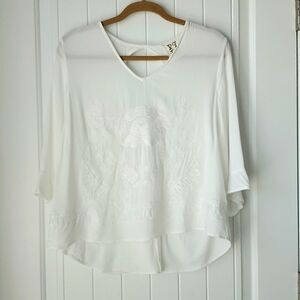 PPLA womans 3/4, embroidered blouse size med